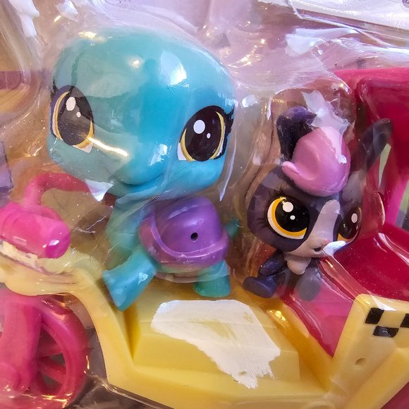 Hasbro Littlest Pet Shop City Rides #73 Toodles Tortuga Turtle #74 Rabbit LPS - Picture 2 of 6